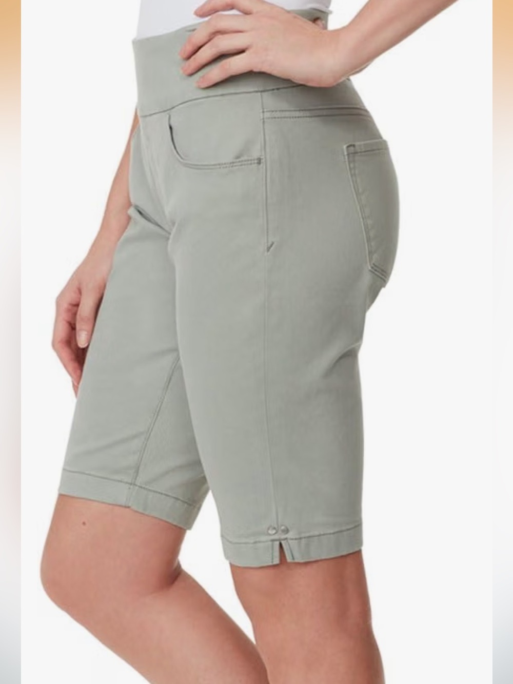 Gloria Vanderbilt All Around Slumming Effect Amanda Pull-On Bermuda Short - Picture 2 of 8